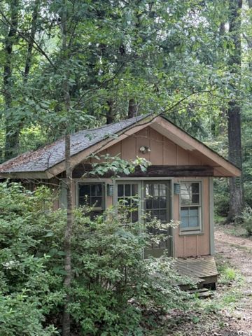 12364 Moss Sq, St Francisville, LA 70775