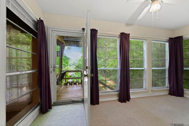 12364 Moss Sq, St Francisville, LA 70775