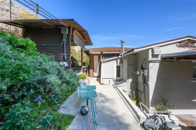 3112 Goodview Trail, Los Angeles, CA 90068