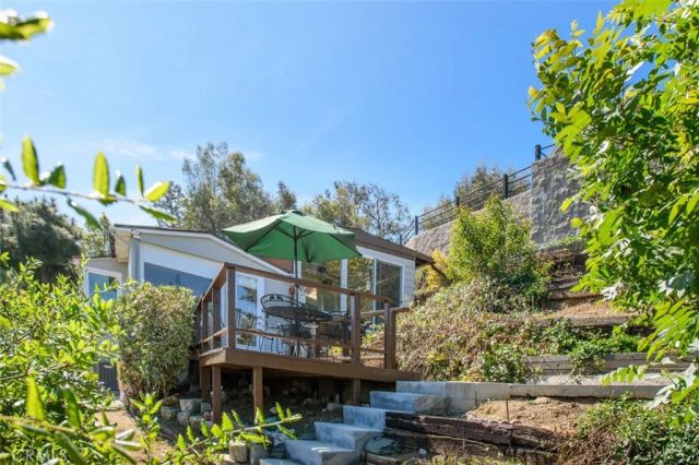 3112 Goodview Trail, Los Angeles, CA 90068