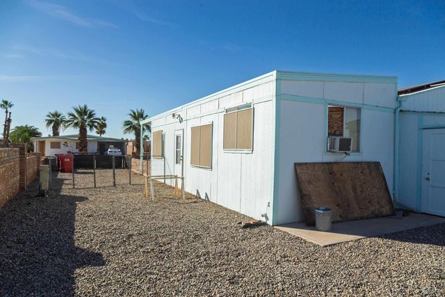 11428 E 37 St, Yuma, AZ 85367