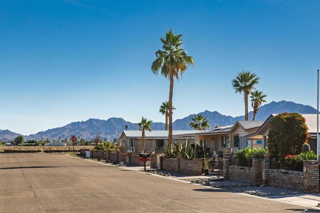 11428 E 37 St, Yuma, AZ 85367