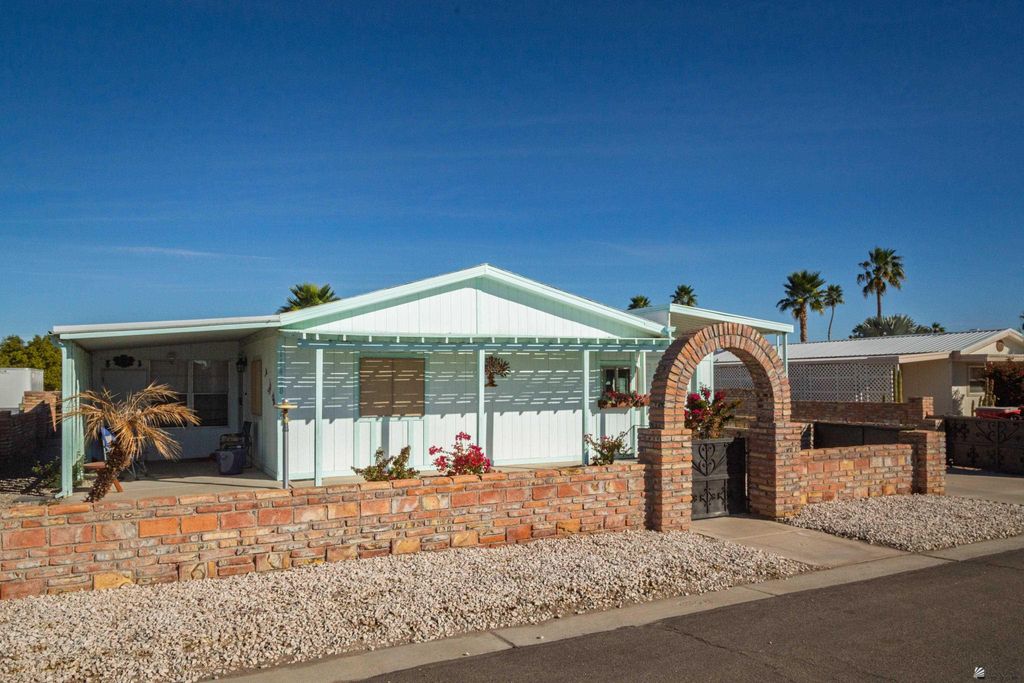 11428 E 37 St, Yuma, AZ 85367