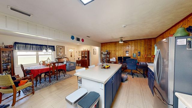 2156 Honeysuckle Road, Dothan, AL 36301