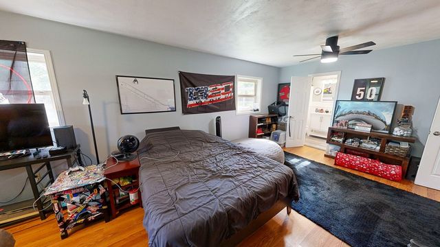 2156 Honeysuckle Road, Dothan, AL 36301