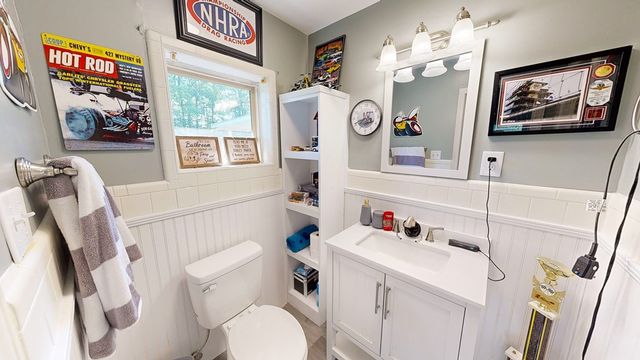 2156 Honeysuckle Road, Dothan, AL 36301