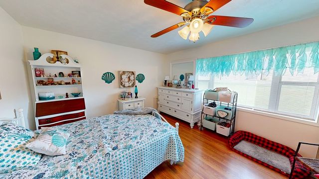 2156 Honeysuckle Road, Dothan, AL 36301