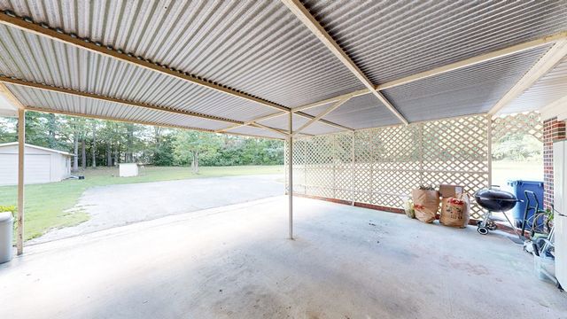 2156 Honeysuckle Road, Dothan, AL 36301