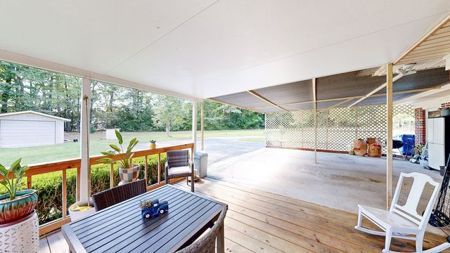 2156 Honeysuckle Road, Dothan, AL 36301