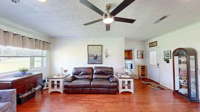 2156 Honeysuckle Road, Dothan, AL 36301