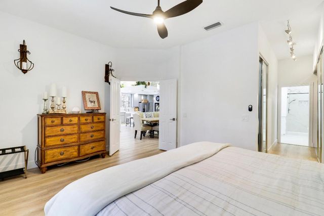 387 Kelsey Park Drive, Palm Beach Gardens, FL 33410