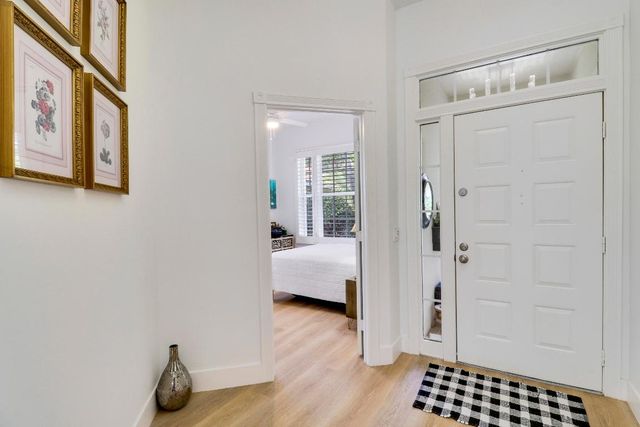 387 Kelsey Park Drive, Palm Beach Gardens, FL 33410