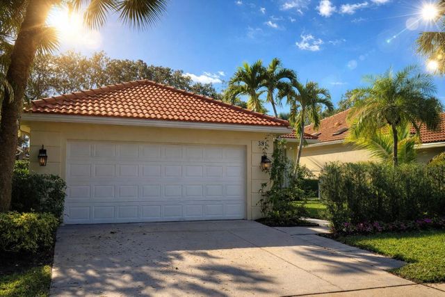 387 Kelsey Park Drive, Palm Beach Gardens, FL 33410