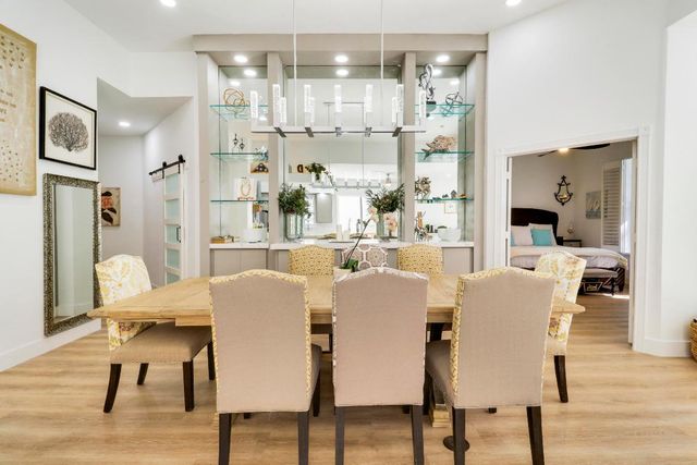 387 Kelsey Park Drive, Palm Beach Gardens, FL 33410