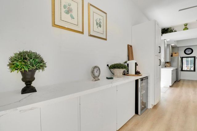 387 Kelsey Park Drive, Palm Beach Gardens, FL 33410