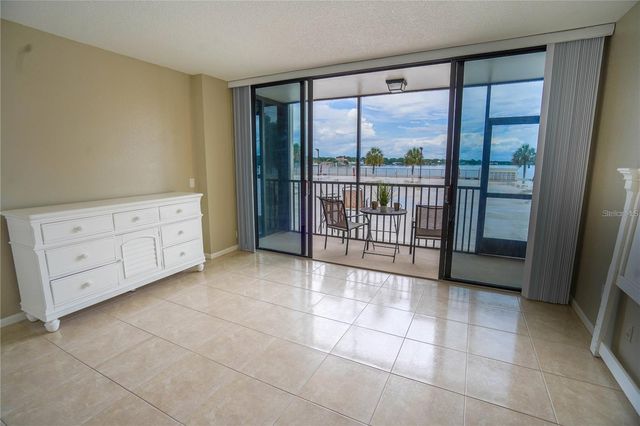 7100 SUNSHINE SKYWAY LANE S 201, St Petersburg, FL 33711