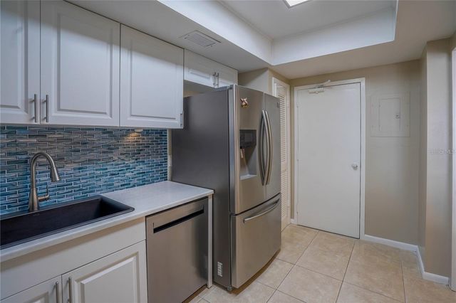 7100 SUNSHINE SKYWAY LANE S 201, St Petersburg, FL 33711