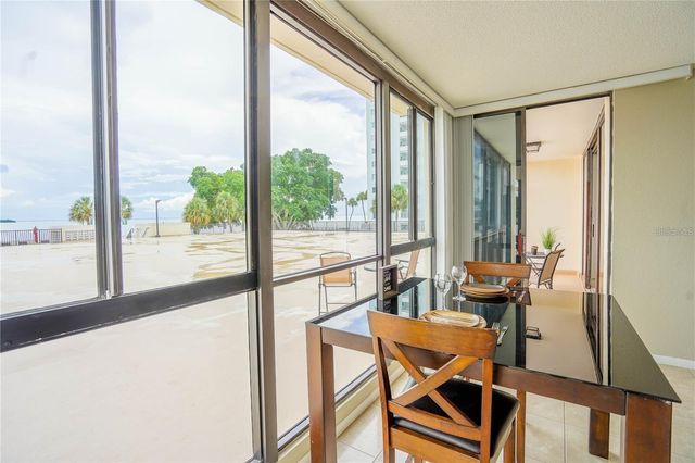 7100 SUNSHINE SKYWAY LANE S 201, St Petersburg, FL 33711