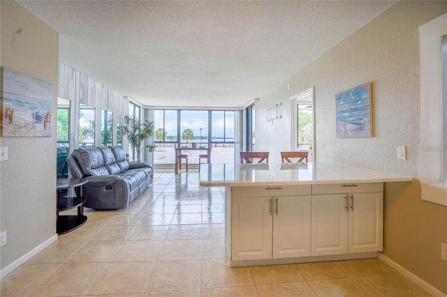 7100 SUNSHINE SKYWAY LANE S 201, St Petersburg, FL 33711