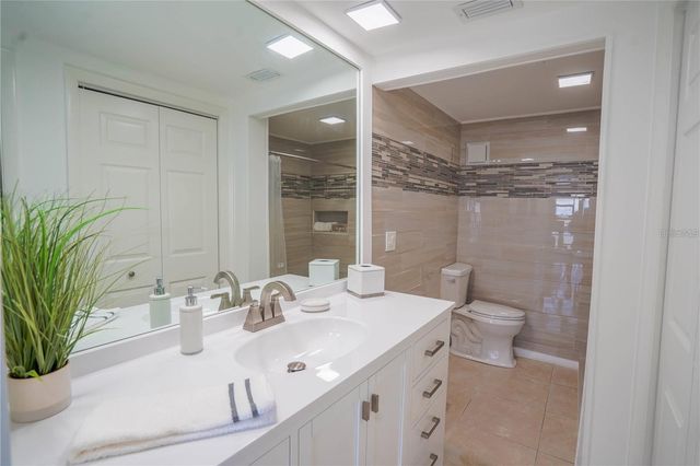 7100 SUNSHINE SKYWAY LANE S 201, St Petersburg, FL 33711