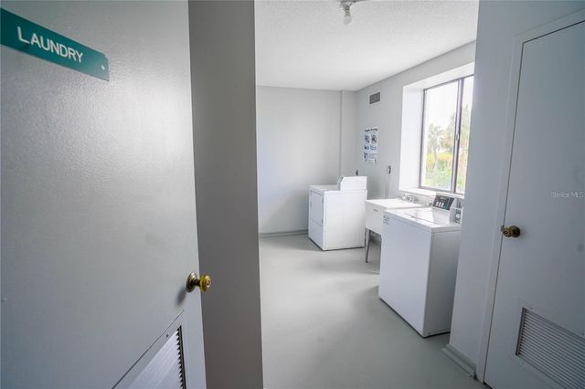 7100 SUNSHINE SKYWAY LANE S 201, St Petersburg, FL 33711