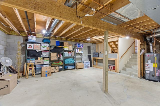 9345 Washburn Avenue N, Brooklyn Park, MN 55444