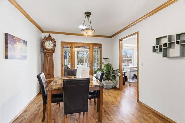 9345 Washburn Avenue N, Brooklyn Park, MN 55444