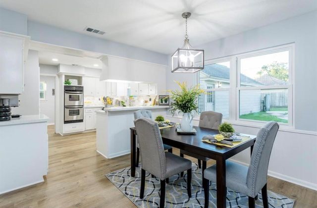 15614 Pebble Bend Drive, Houston, TX 77068