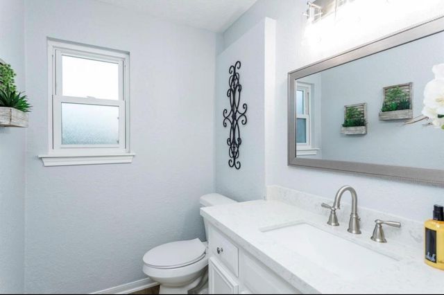 15614 Pebble Bend Drive, Houston, TX 77068