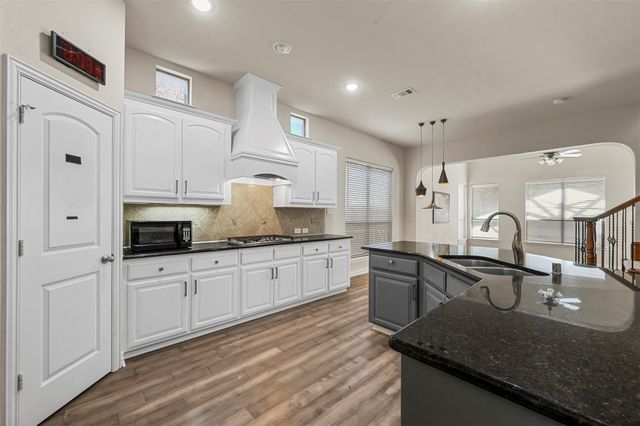 8732 Laurel Canyon Road, Irving, TX 75063