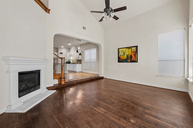 8732 Laurel Canyon Road, Irving, TX 75063