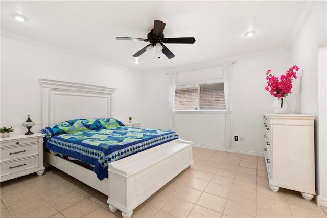 2506 Bisontine Street, Friendswood, TX 77546