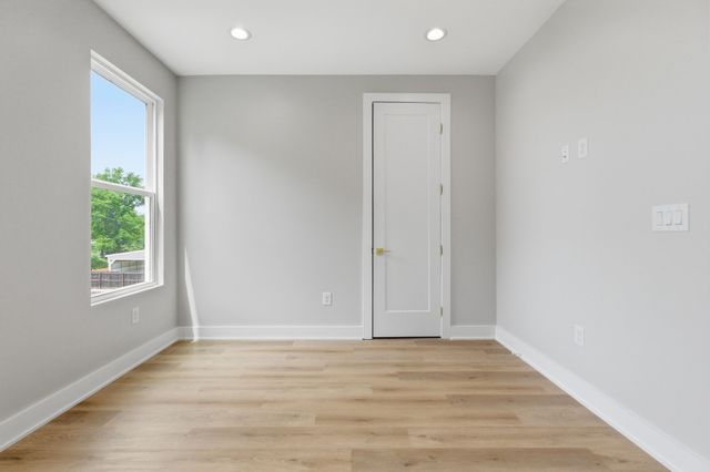 1745 16th Ave, N, Nashville, TN 37208