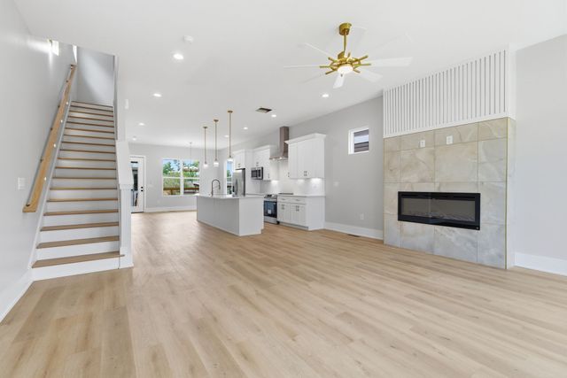 1745 16th Ave, N, Nashville, TN 37208