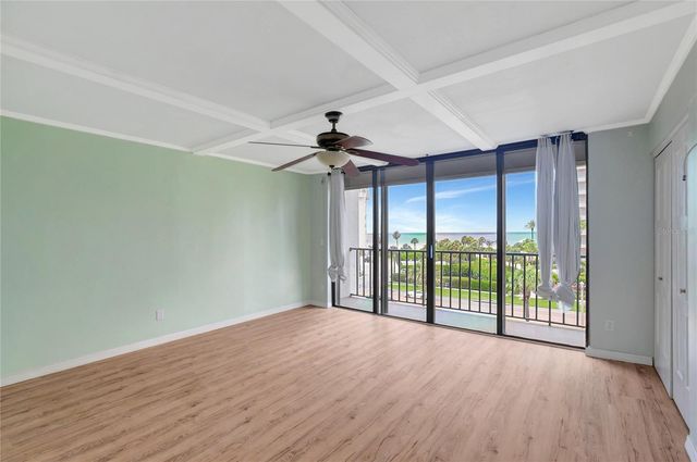 1581 GULF BOULEVARD 302N, Clearwater Beach, FL 33767