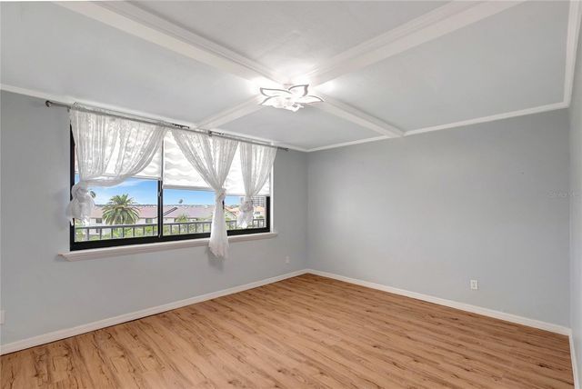 1581 GULF BOULEVARD 302N, Clearwater Beach, FL 33767