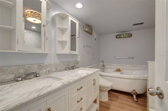 1581 GULF BOULEVARD 302N, Clearwater Beach, FL 33767