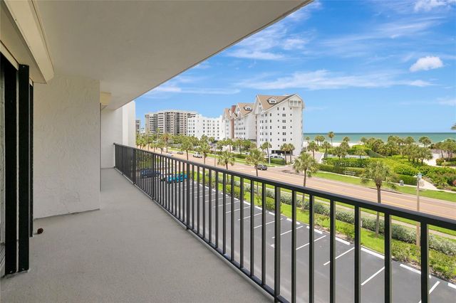 1581 GULF BOULEVARD 302N, Clearwater Beach, FL 33767