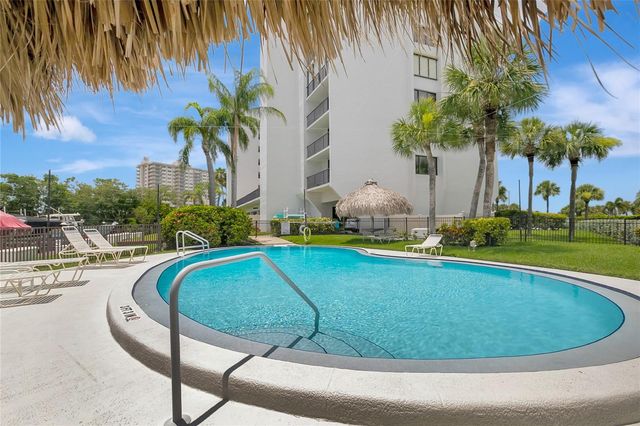 1581 GULF BOULEVARD 302N, Clearwater Beach, FL 33767