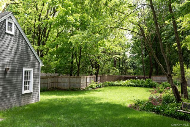30 Platt Avenue, Rhinebeck, NY 12572
