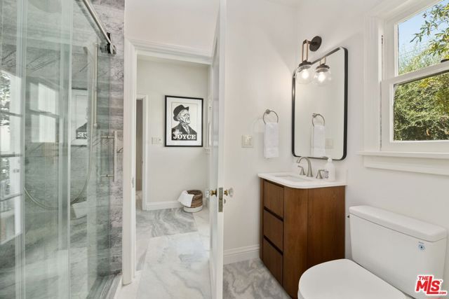 802 S Cochran Avenue, Los Angeles, CA 90036