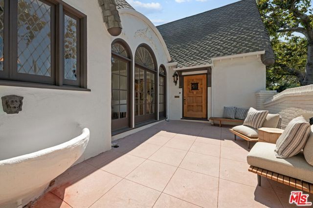 802 S Cochran Avenue, Los Angeles, CA 90036