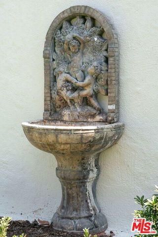 802 S Cochran Avenue, Los Angeles, CA 90036