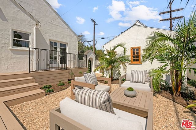 802 S Cochran Avenue, Los Angeles, CA 90036