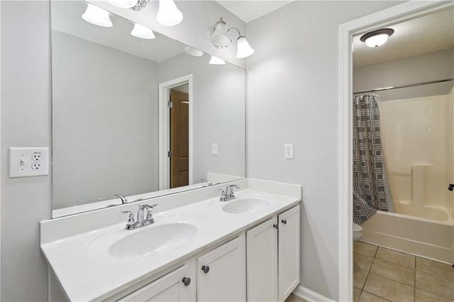 1169 Leybourne Cove, Lawrenceville, GA 30045