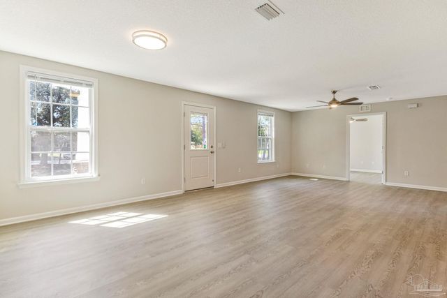 3152 Clemson Rd, Gulf Breeze, FL 32563