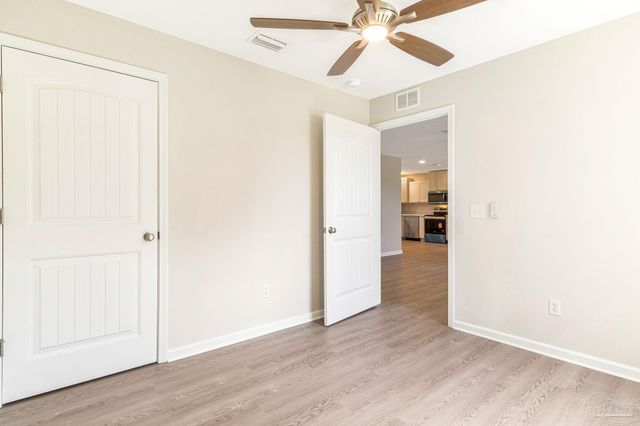 3152 Clemson Rd, Gulf Breeze, FL 32563