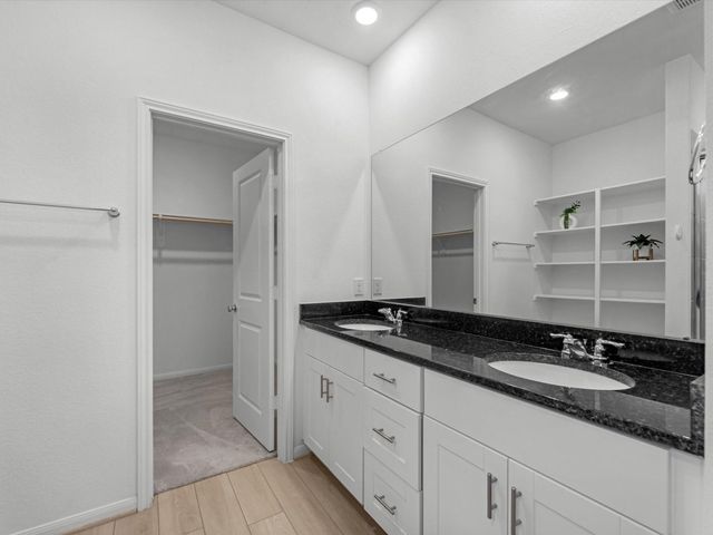 1930 Whispering River Drive, Missouri City, TX 77489