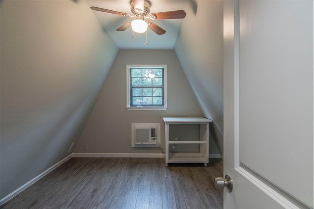 9760 Black Gum, Willis, TX 77318