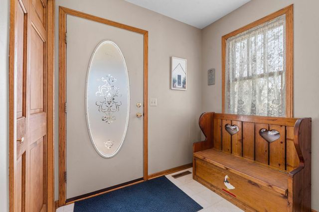 27521 Xylite Street NE, Isanti, MN 55040